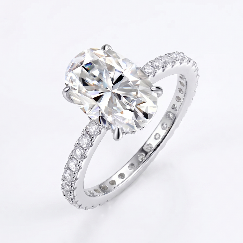 Ophelia Oval Ring - White Gold