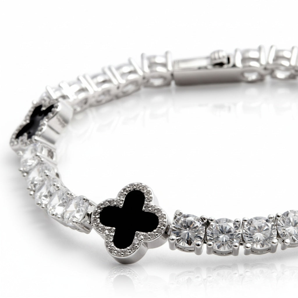 Éclipse Clover Tennis Bracelet
