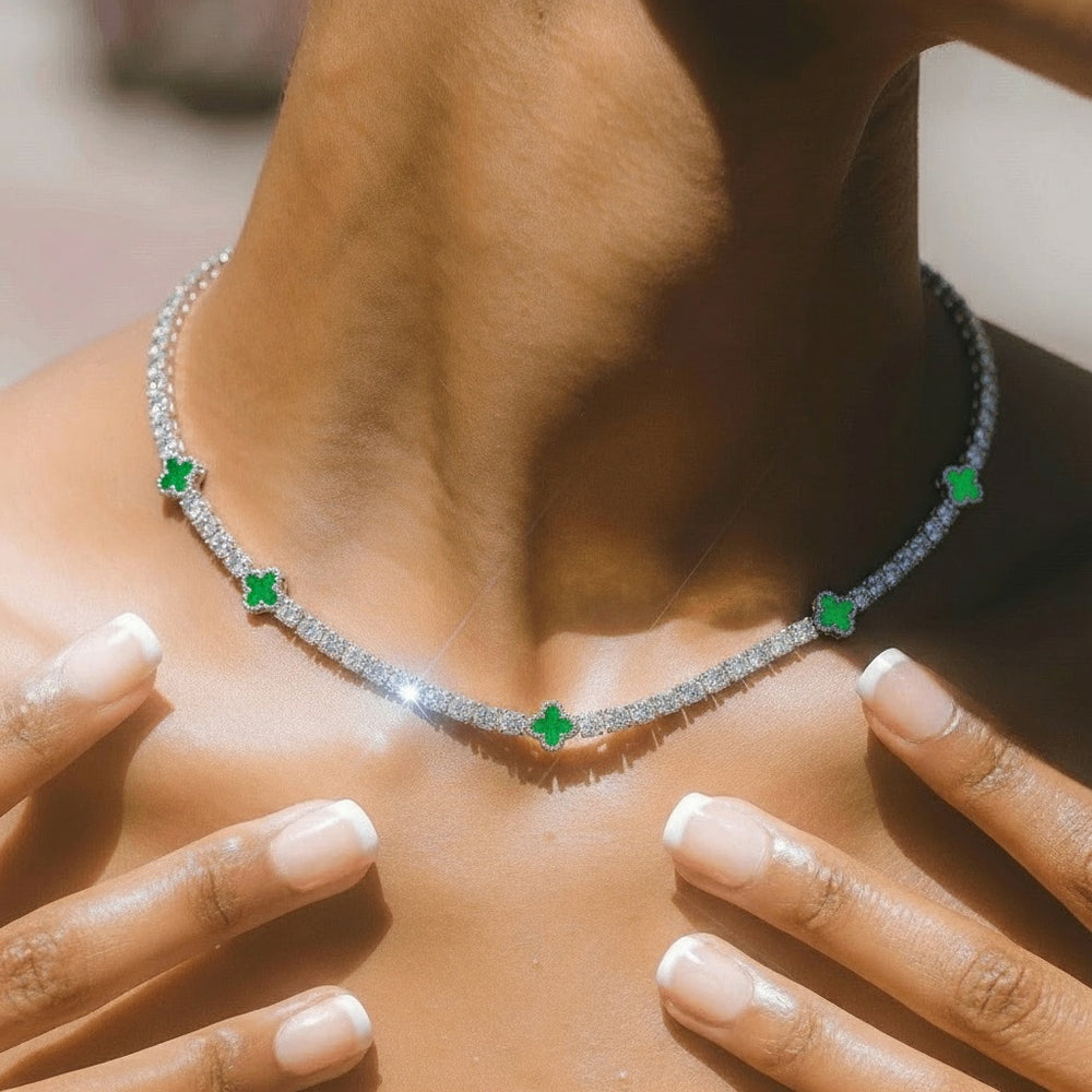 שרשרת טניס תלתן - Verté