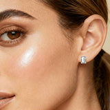 עגילים צמודים חיתוך אמרלד