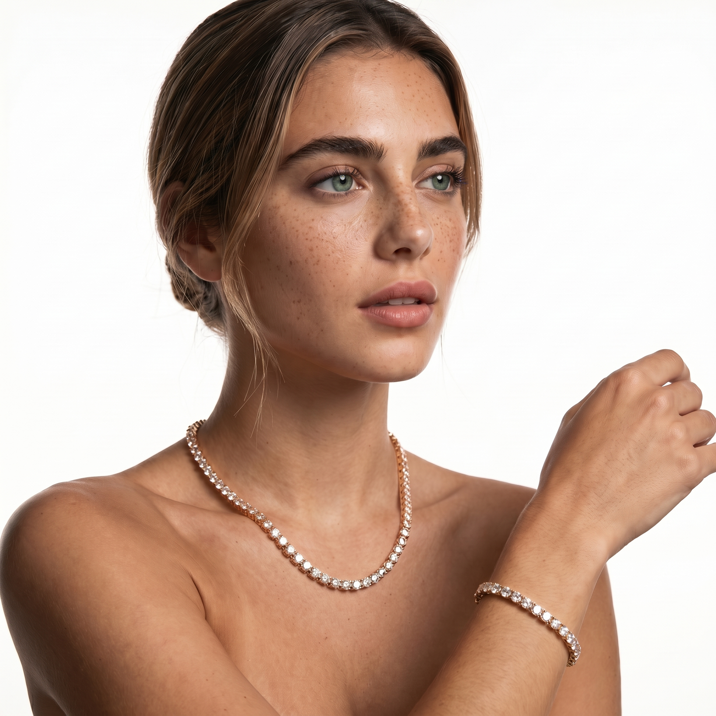 Tennis Set 5MM rose gold on model