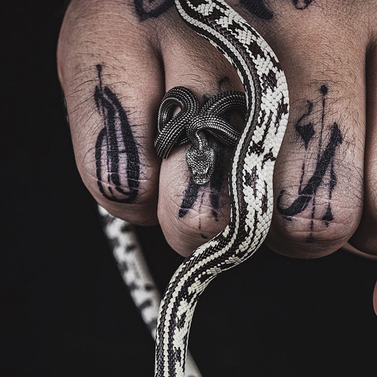 SERPENT RING