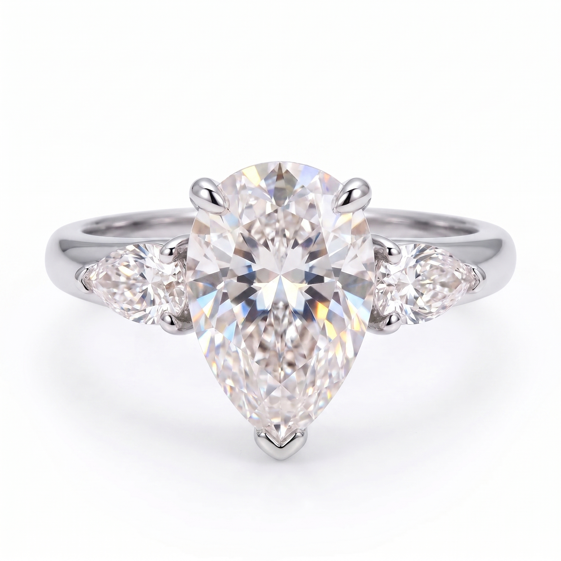 Aurora Pear Ring - White Gold