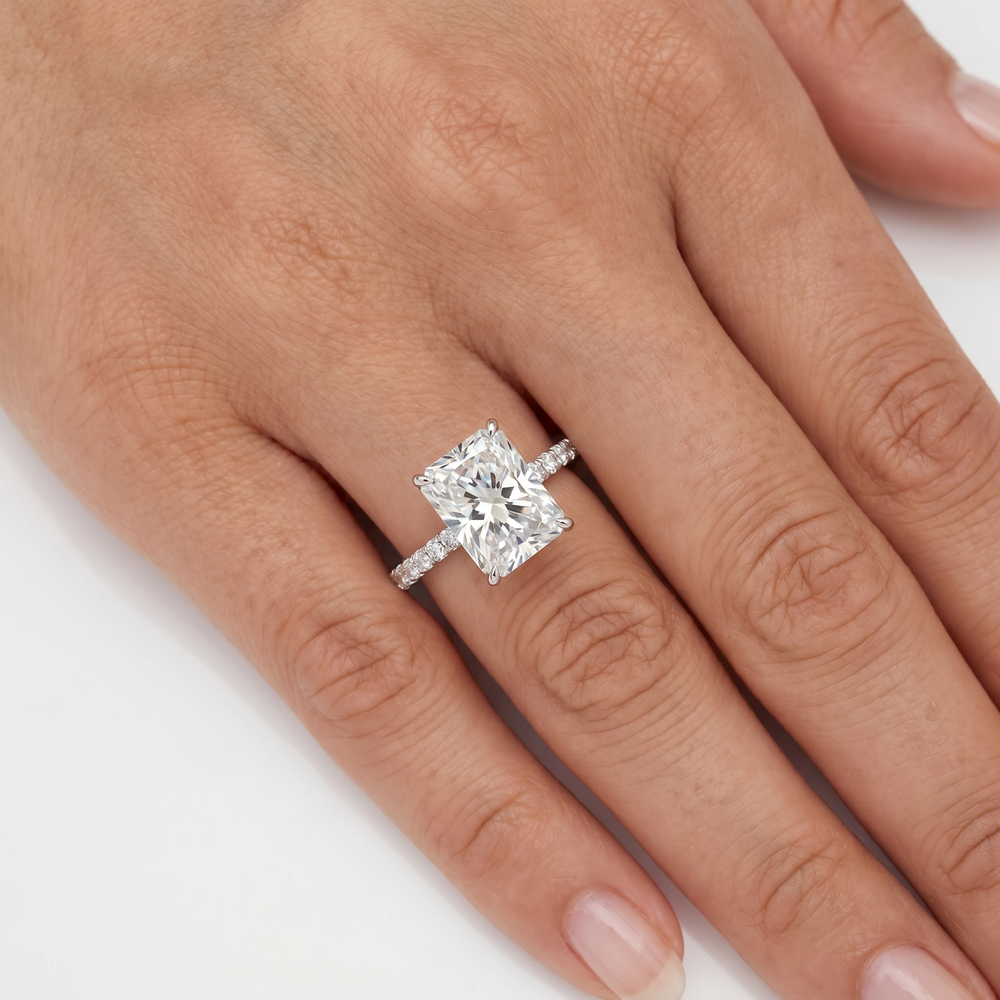 Valeria Radiant Ring - White Gold