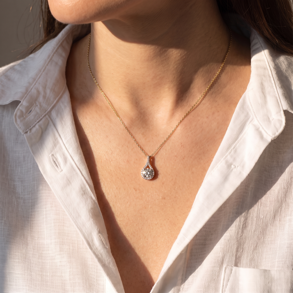 Dalia Halo Drop Pendant Necklace - Gold