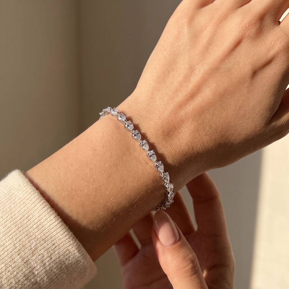 Margaux Pear Tennis Bracelet 3x5MM - White Gold