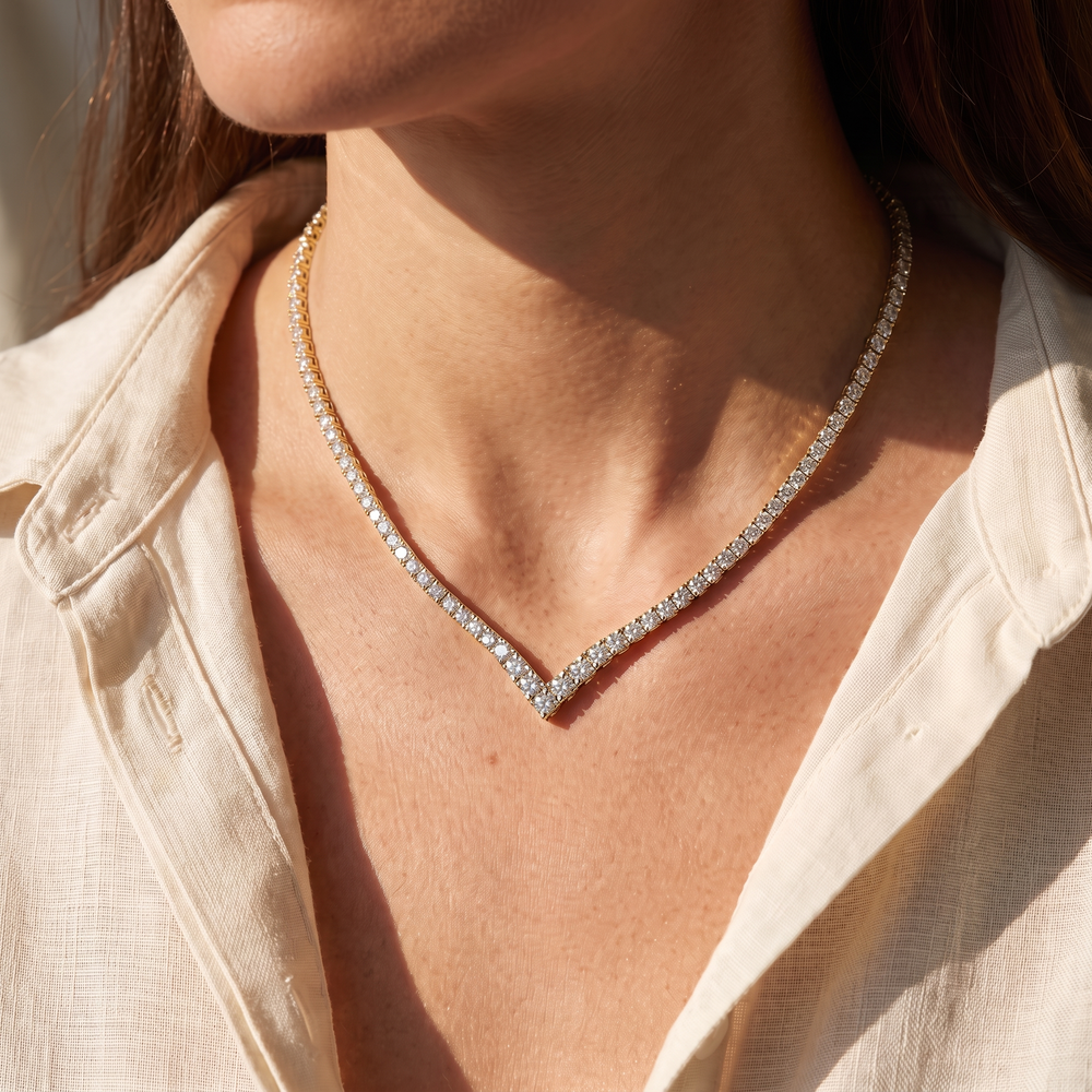 Victoria Graduated V Tennis Necklace - Gold