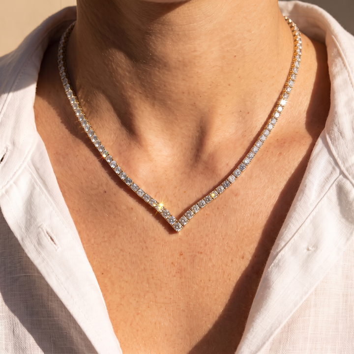 Victoria Graduated V Tennis Necklace - Gold