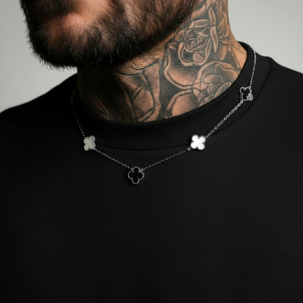 Clover Necklace Silver – Mono