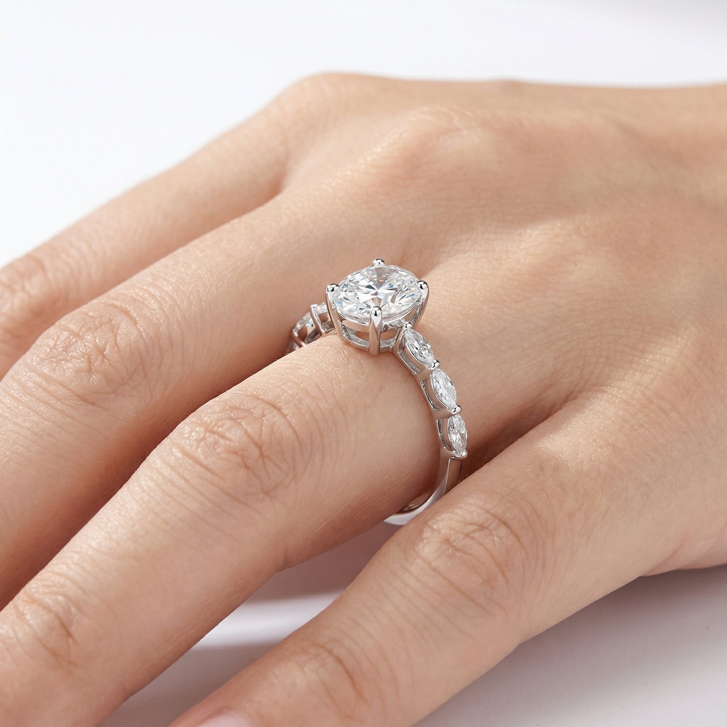 Aveline Ring - White Gold