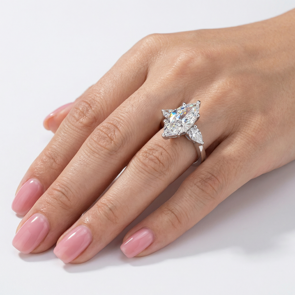 Marquise Royale Ring - White Gold