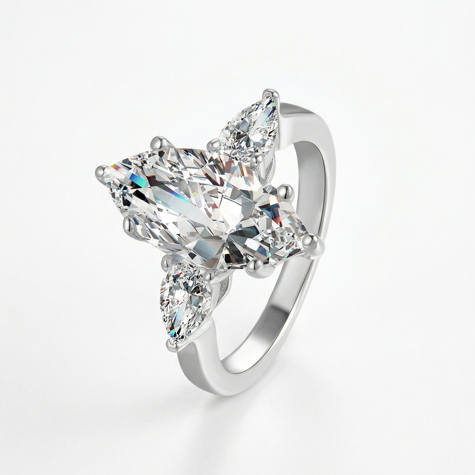 Marquise Royale Ring - White Gold