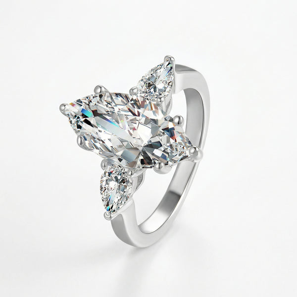 Marquise Royale Ring - White Gold