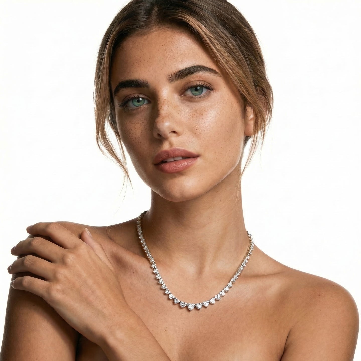 Aurélia Graduated Diamond Necklace – White Gold