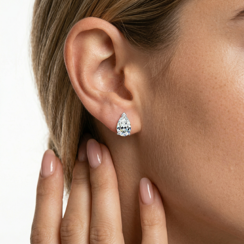 Pear Stud Earrings - White Gold