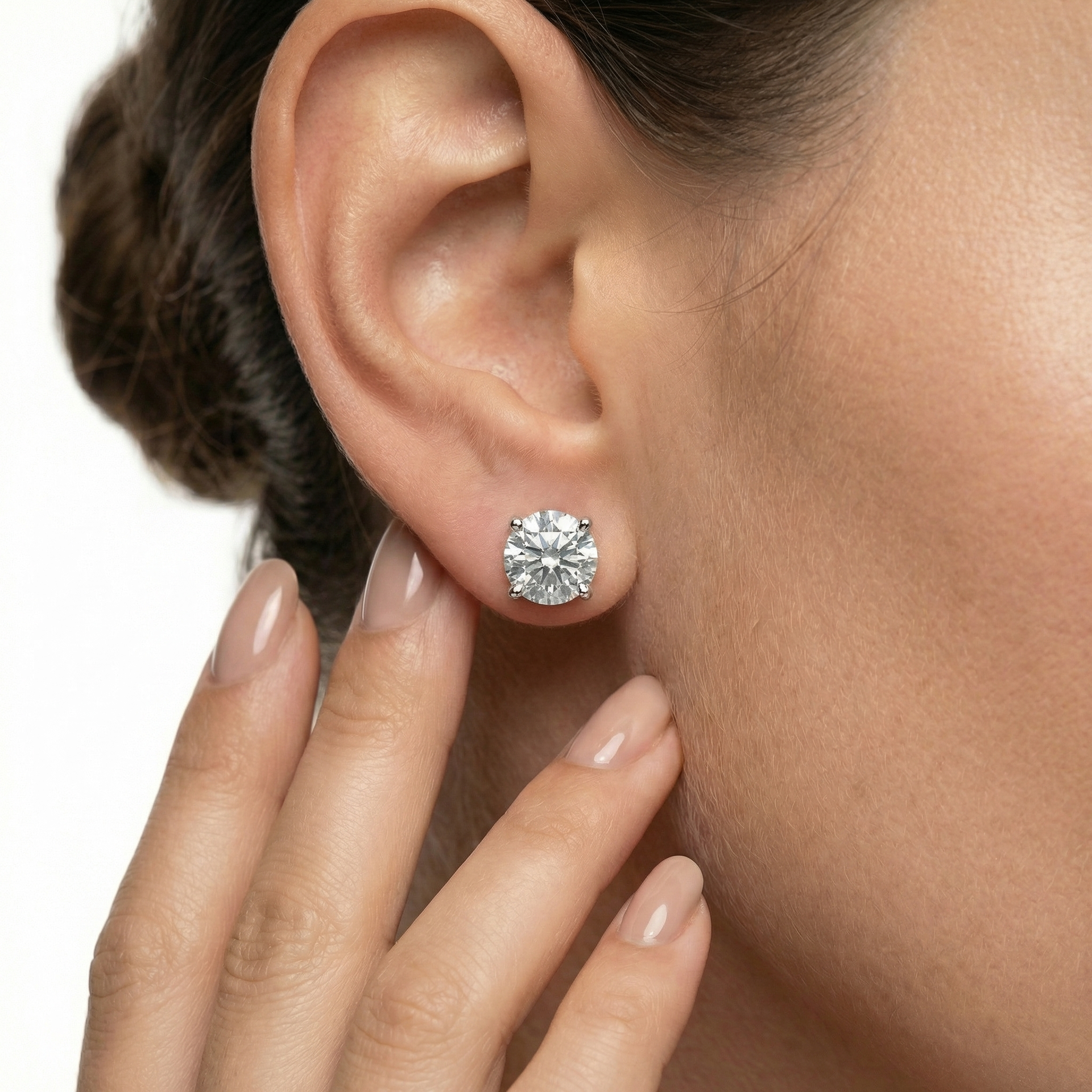 Classic Stud Earrings -  White Gold