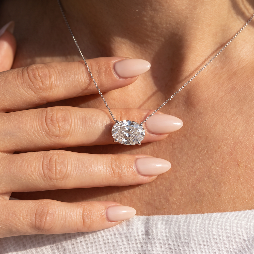 Oval Horizontal Pendant Necklace - White Gold