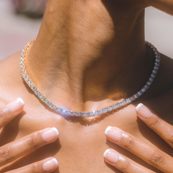 Aria Tennis Necklace 5MM rose gold close-up