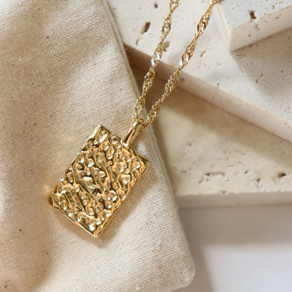 Terra Pendant